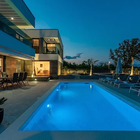 Ren - With Heated Pool * Zaton (Zadar)