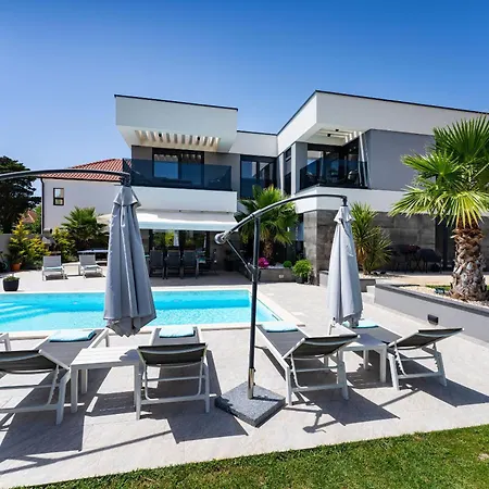 Ren - With Heated Pool * Zaton (Zadar)